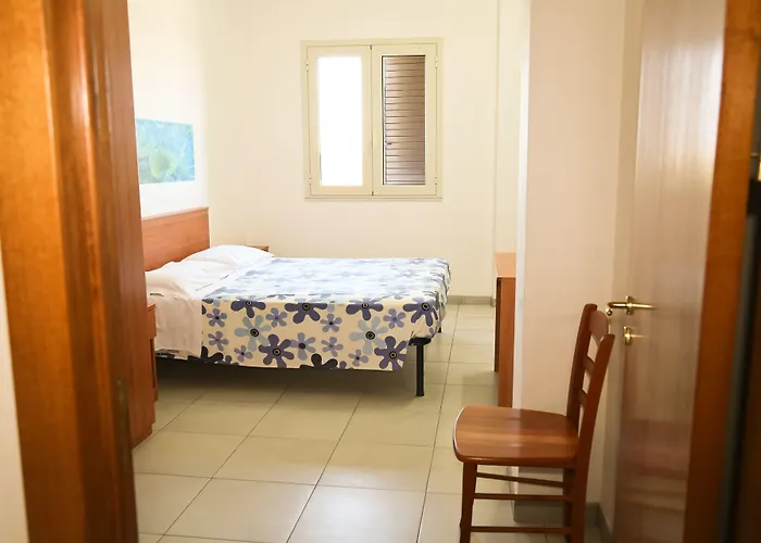 Catona Hotel apartamentowy 3*